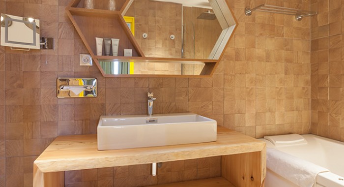 Hotel Le Royal Ours Blanc, Alpe d'Huez ski chalet, image 6